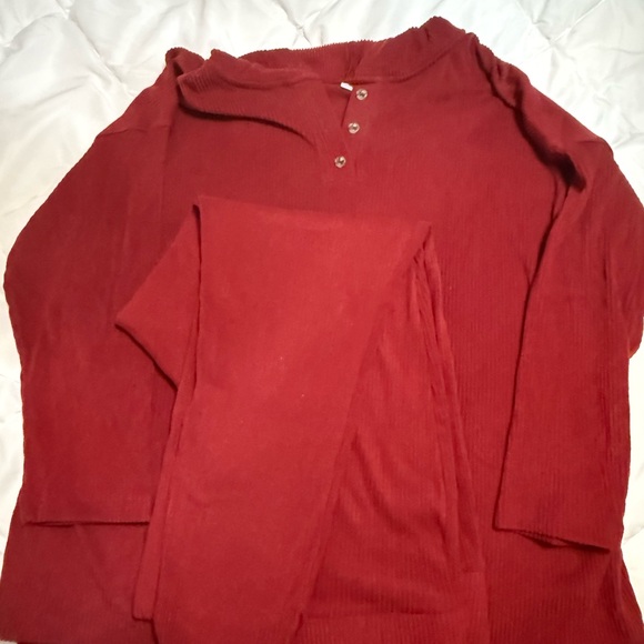 Old Navy Red Matching Set - Picture 2 of 15